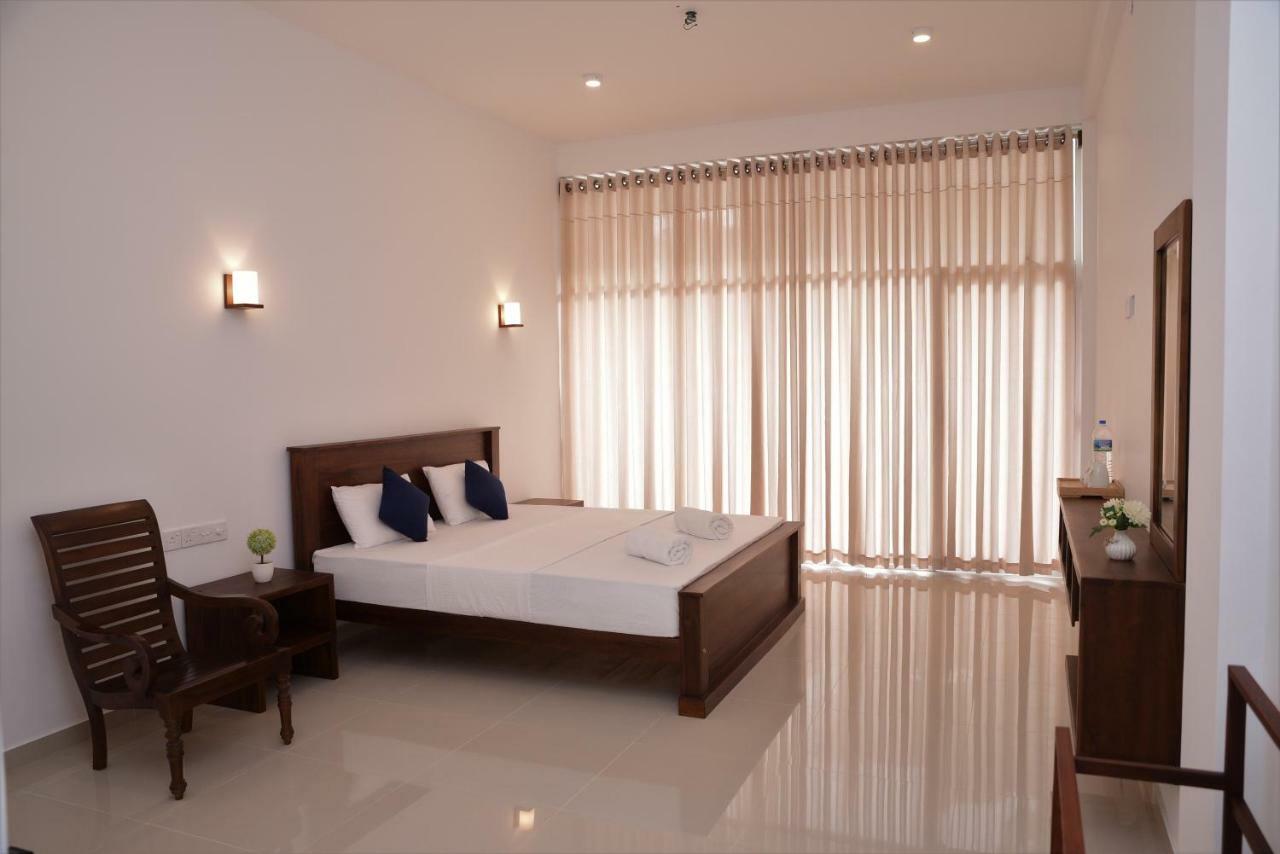 The Ritz Hikkaduwa Hotell Exteriör bild